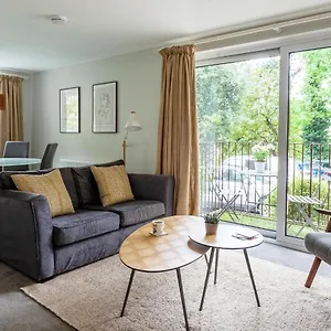 Luxury 2 Bedroom City Apartment In Bath'S Artisan Quarter Apartment
