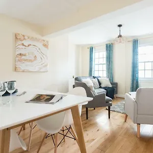 The Lapis Lounge - Large 3bdr House At River Avon Apartment